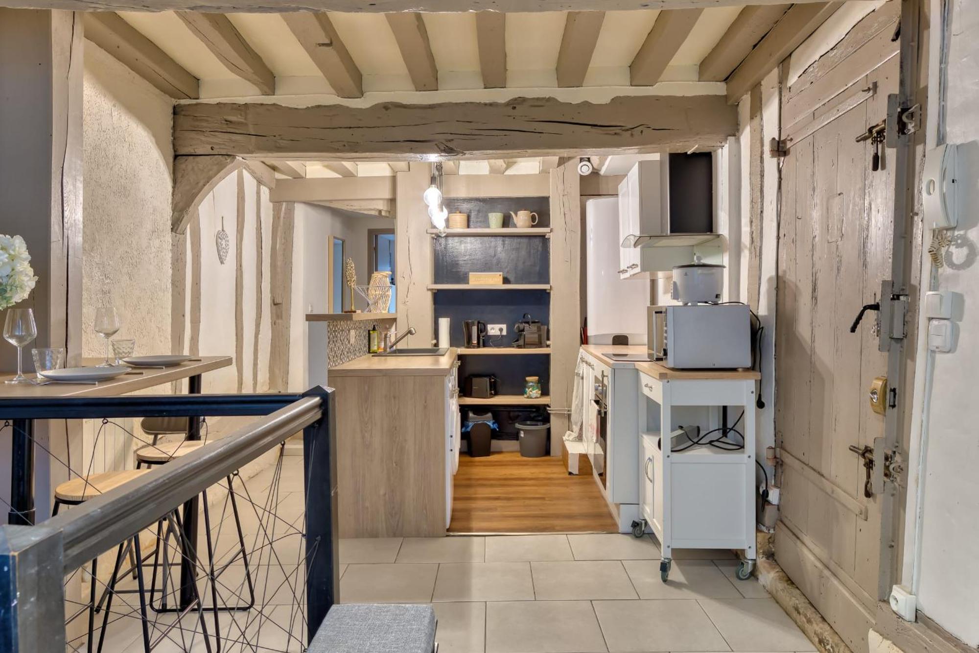 Le Nid Voute Avec Terrasse Situe Au Coeur De * Rouen
