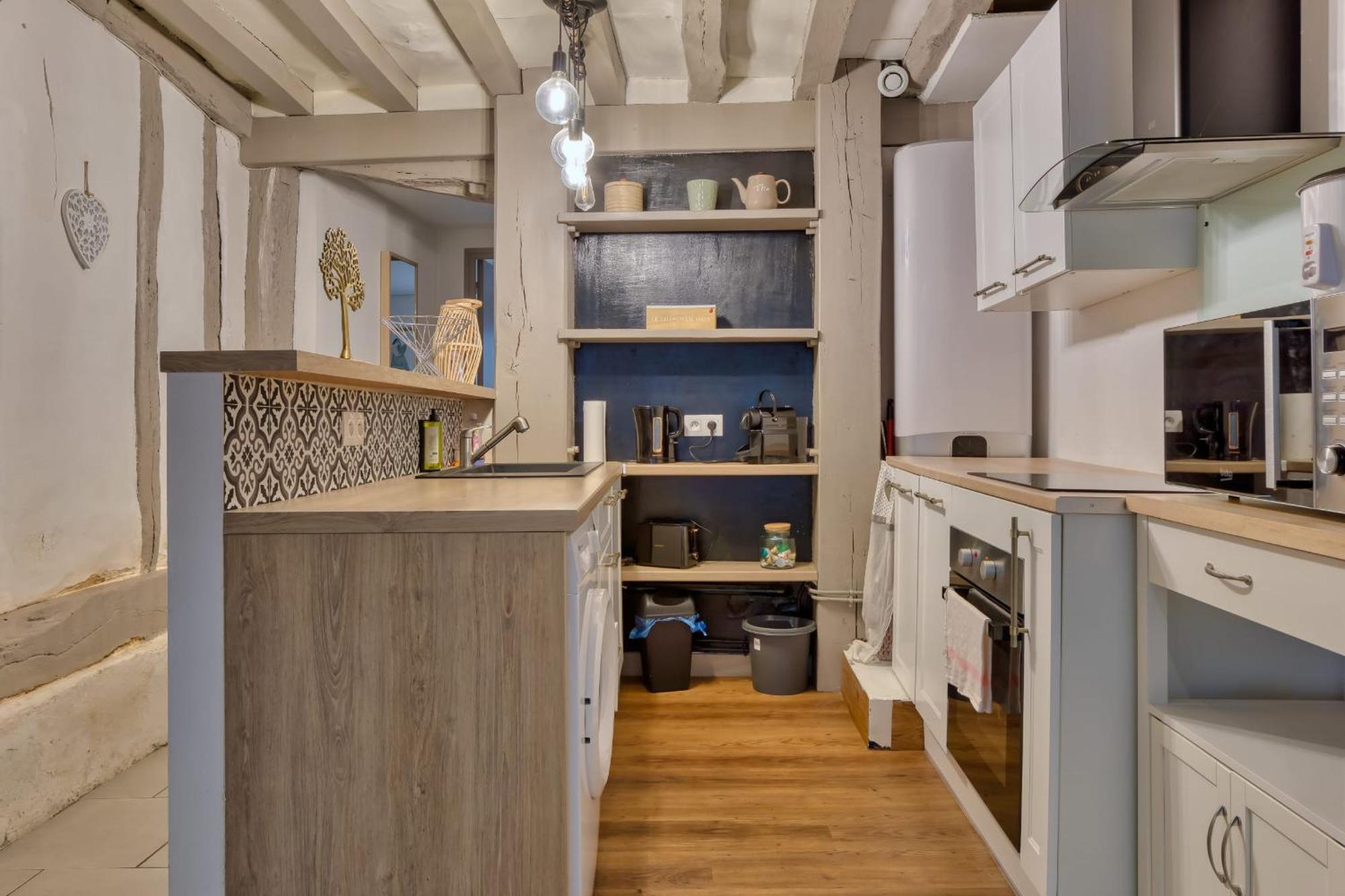 Appartement Le Nid Voute Avec Terrasse Situe Au Coeur De *