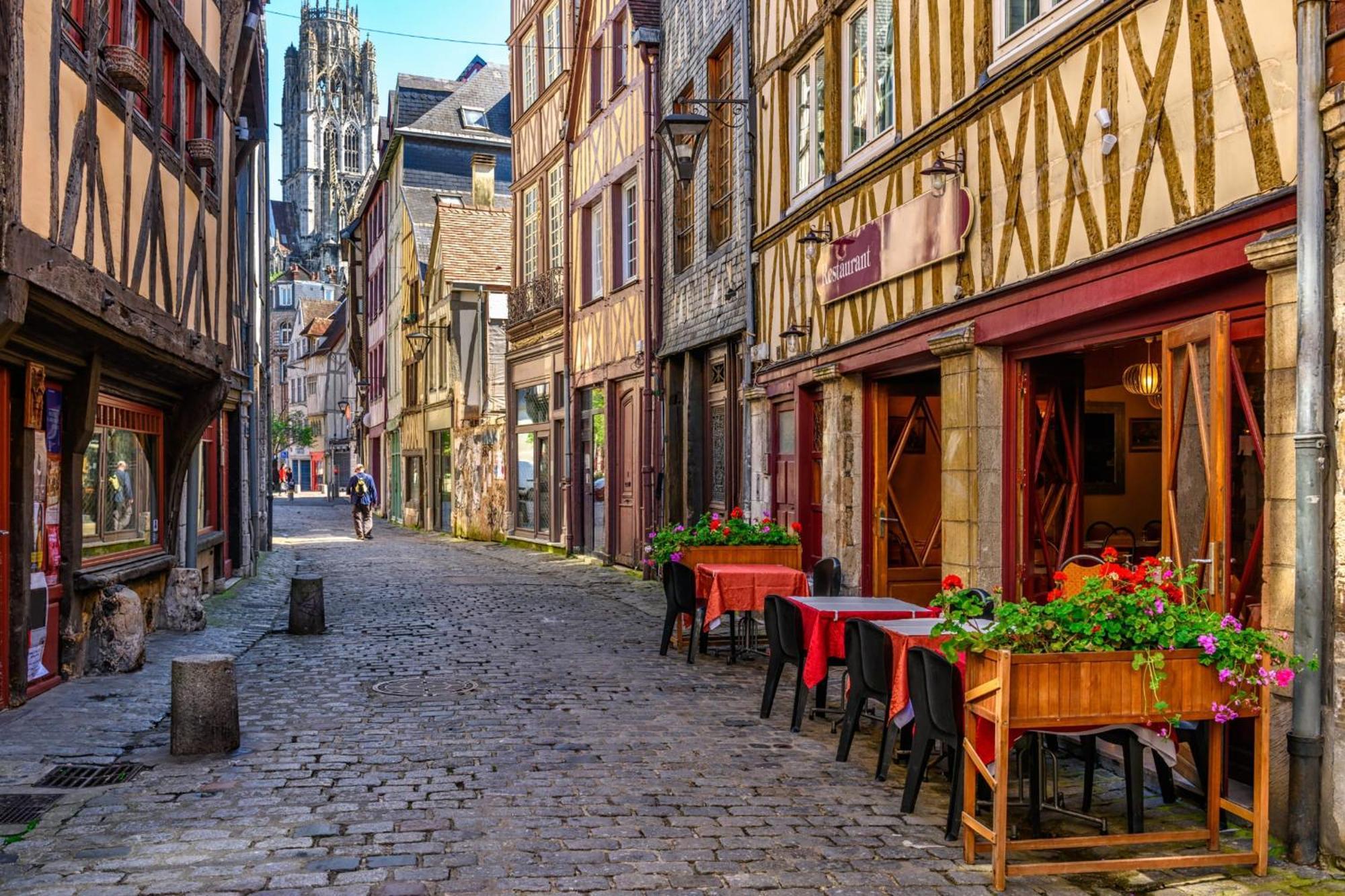 Le Nid Voute Avec Terrasse Situe Au Coeur De * Rouen